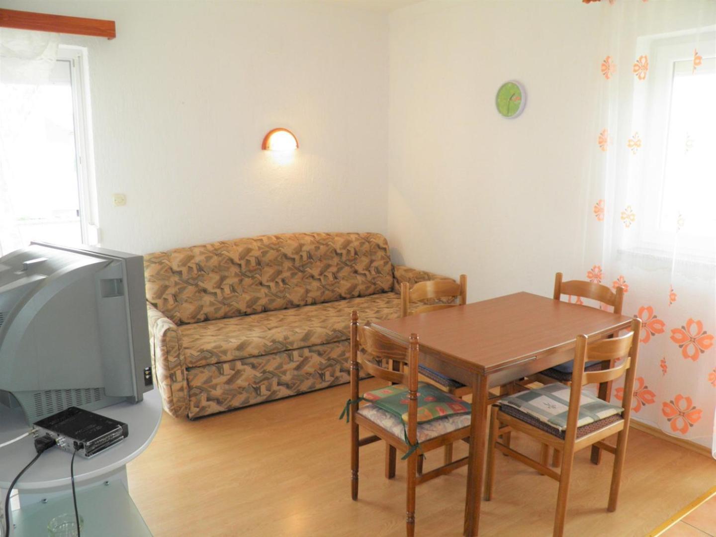 Guest house Miljenka Baska (Krk)